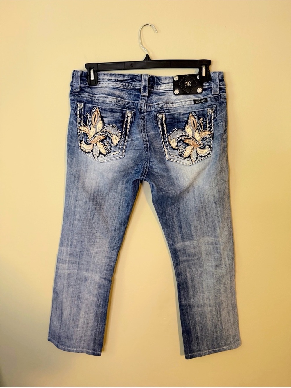 Gorgeous Vintage Y2K Miss Me Easy Boot Jeans Embellished Pockets 27” Inseam